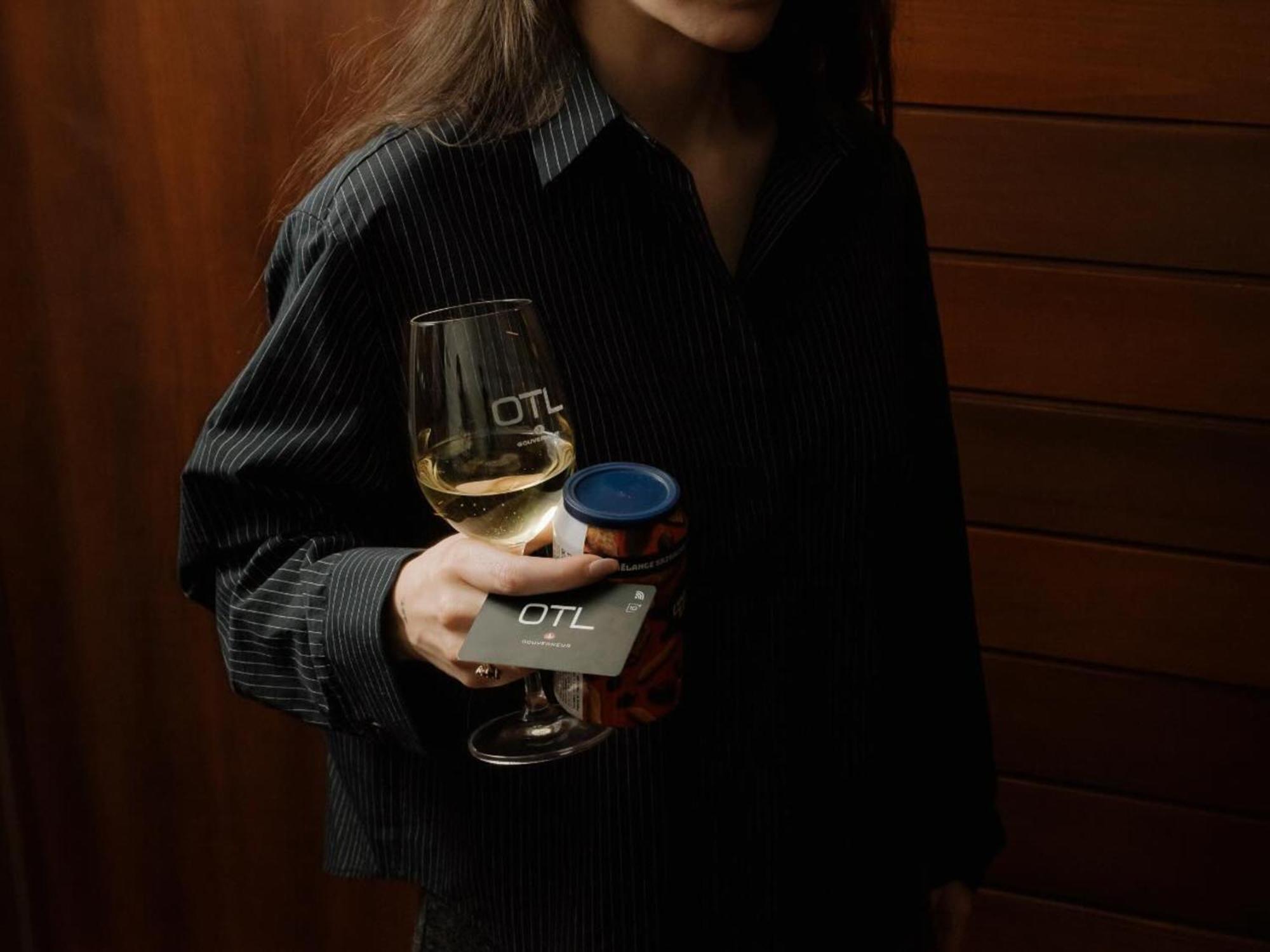 谢布克古弗尼尔酒店 舍布鲁克 外观 照片